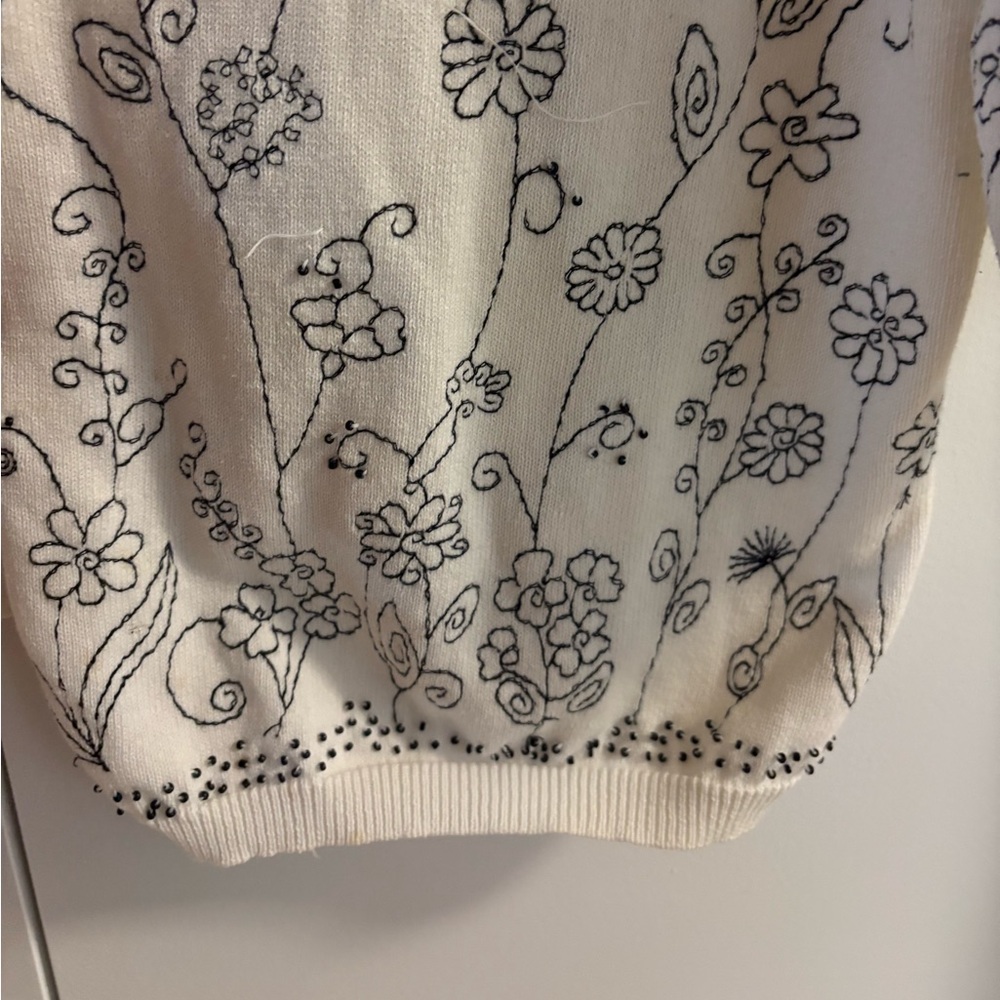Embroidered Cardigan - Picture 5 of 8